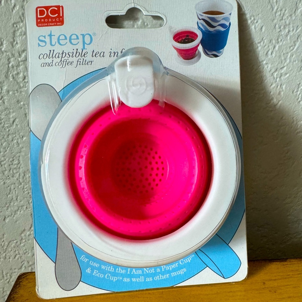 NWT Collapsible Tea Infuser and Coffee Filter